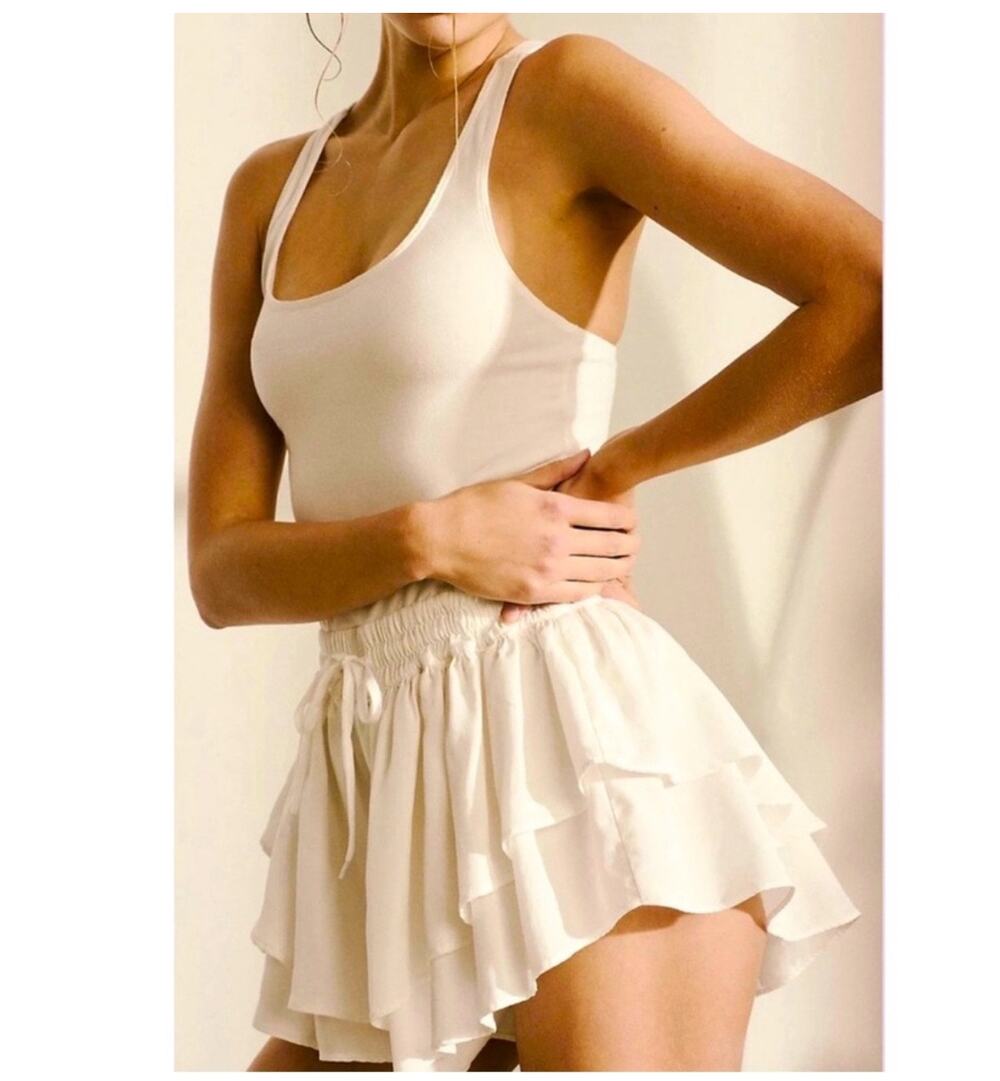 FREE PEOPLE MOVEMENT Prima Shortsie Romper Size Large NWT White Athleisure